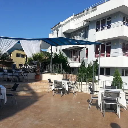 Menada Sunset Апартамент Кошарица