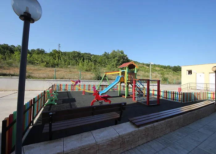 Menada Sunset * Kosharitsa