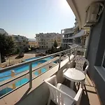 Menada Sunset Кошарица