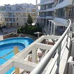 Апартаменты Menada Sunset