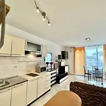 Апартаменты Menada Sunset