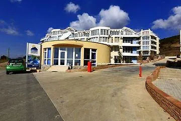 Menada Sunset Apartment