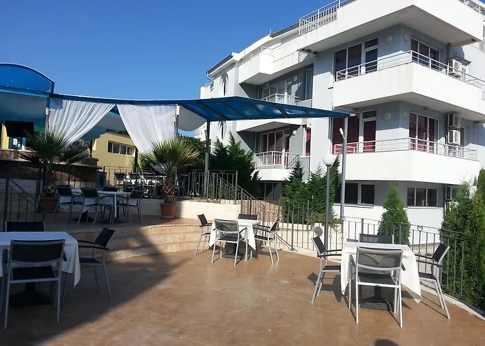 Menada Sunset Apartamento Kosharitsa