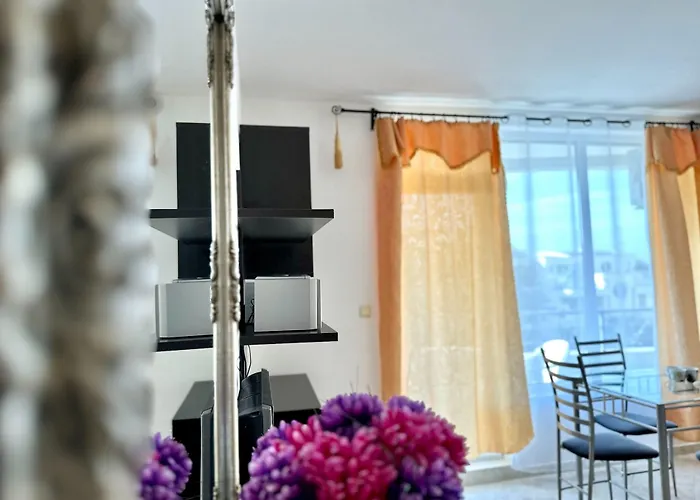 Menada Sunset * Kosharitsa