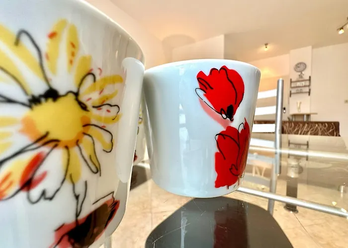 Menada Sunset Kosharitsa